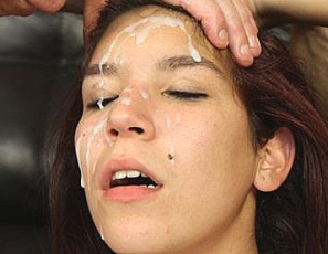 latinathroats_videos_alexis_perez