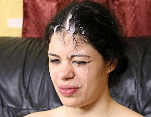 latinathroats_videos_gabriella_velez